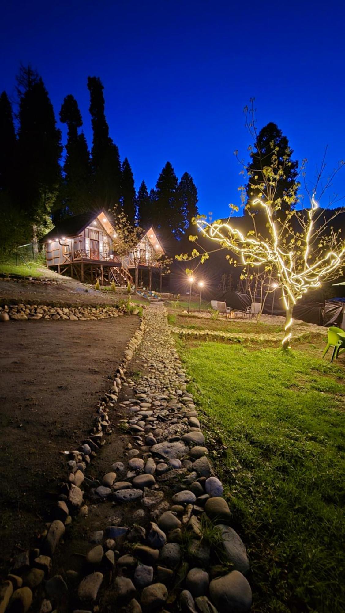 Villa Solomons Gray Tangmarg Exterior foto